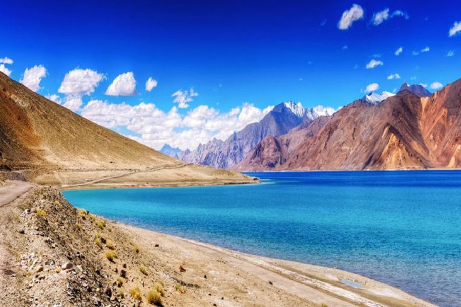 আর সেপ্টেম্বর মাসের শেষভাগে ওখানেকার তাপমাত্রা কমতে থাকে। 