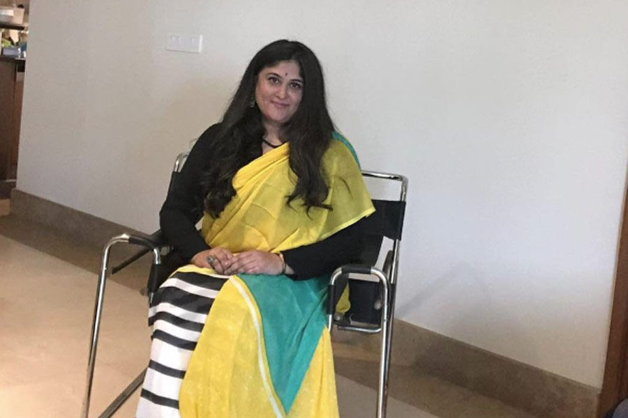 Meet bollywood actress Tara Deshpande who made super hit debut but quitted films to become a cook 