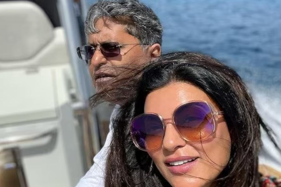 ২০২২ সালের জুলাই মাসে আইপিএল কর্তা ললিত মোদীর সঙ্গে নাম জড়ায় সুস্মিতার। ললিত তাঁর ইনস্টাগ্রামের পাতায় সুস্মিতার সঙ্গে নিজস্বী দিয়ে পোস্টও করেন। কানাঘুষো শোনা যায়, সুস্মিতা এবং ললিত নাকি বিয়েও করবেন।