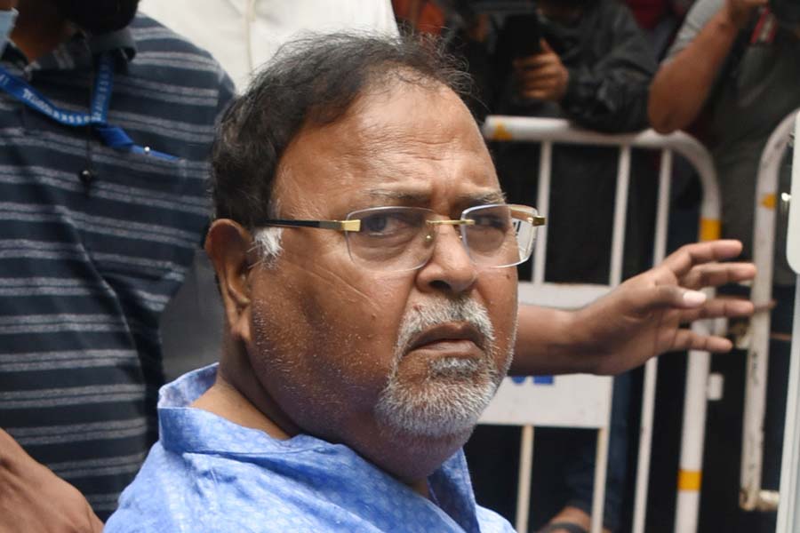 TMC councilors will take charge of loksabha election in the absence of Partha Chatterjee