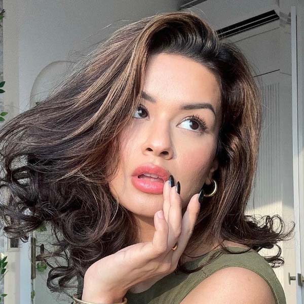 অবনীতের কেরিয়ারে নতুন মাইলফলক তৈরি হয় ২০২৩ সালে। কঙ্গনা রানাউতের প্রযোজনায় অ্যামাজন প্রাইম ভিডিয়োয় মুক্তি পায় ‘টিকু ওয়েড্‌স শেরু’। এই ছবিতে মুখ্যচরিত্রে অভিনয়ের সুযোগ পান অবনীত। নওয়াজ়উদ্দিন সিদ্দিকির সঙ্গে জুটি বেঁধে পর্দায় অভিনয় করেন তিনি।