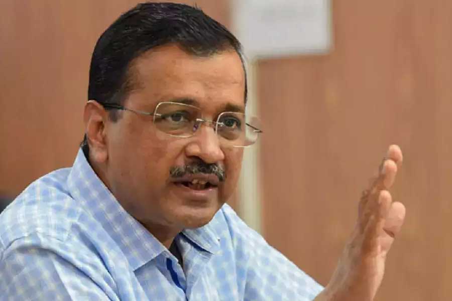 Who are Delhi CM Arvind Kejriwal's neighbours in Tihar Jail