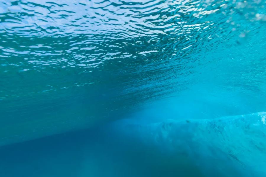 Gigantic Ocean Found Beneath the Earth's surface 