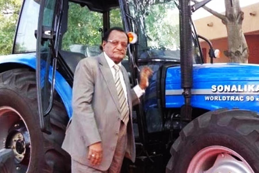 Meet Lachhman Das Mittal, who was once LIC agent, becomes India’s oldest billionaire