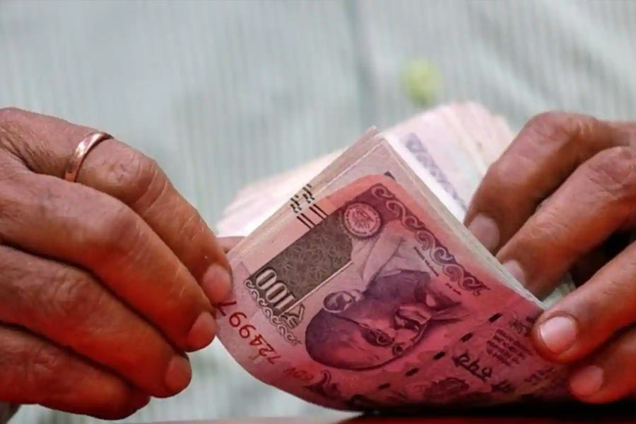 Meet Lachhman Das Mittal, who was once LIC agent, becomes India’s oldest billionaire