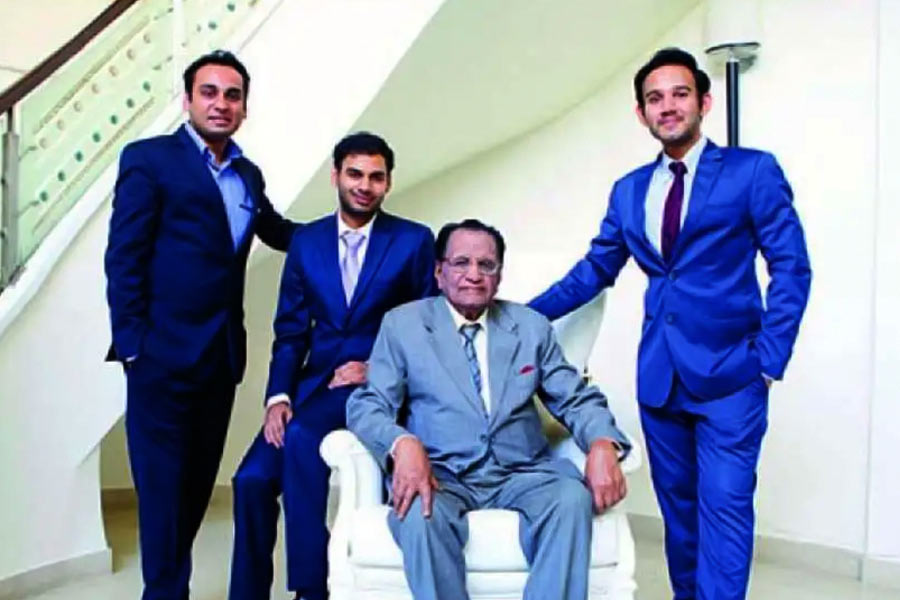 Meet Lachhman Das Mittal, who was once LIC agent, becomes India’s oldest billionaire