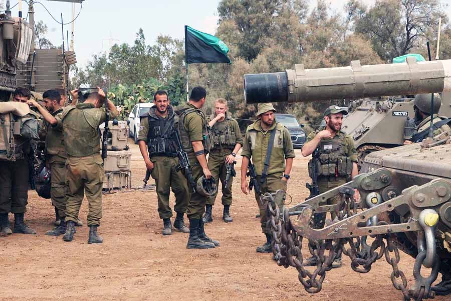 Iran warns US to step aside as it prepares to hit Israel