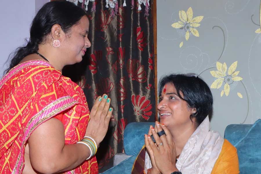 BJP made Madhavi Latha candidate in Hyderabad against Asaduddin Owaisi