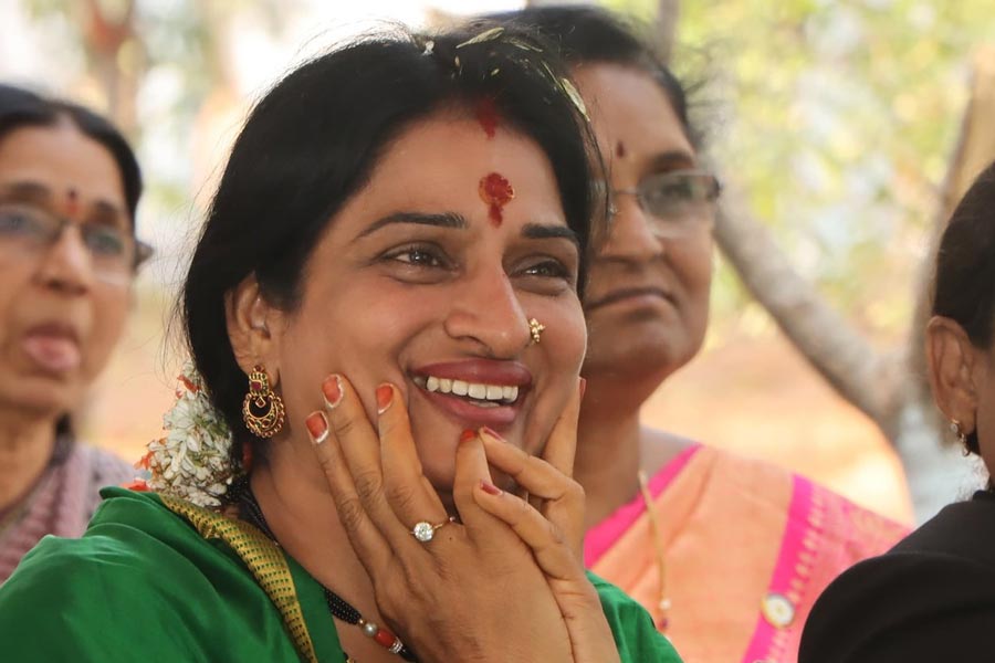 BJP made Madhavi Latha candidate in Hyderabad against Asaduddin Owaisi