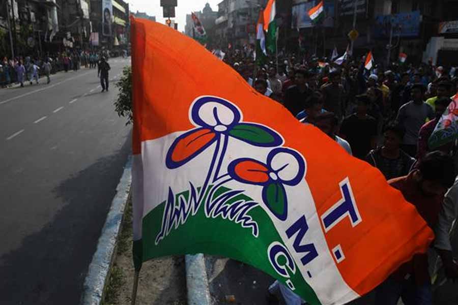 two group of TMC clash in Galsi in the day of Lok Sabha Election dgtld
