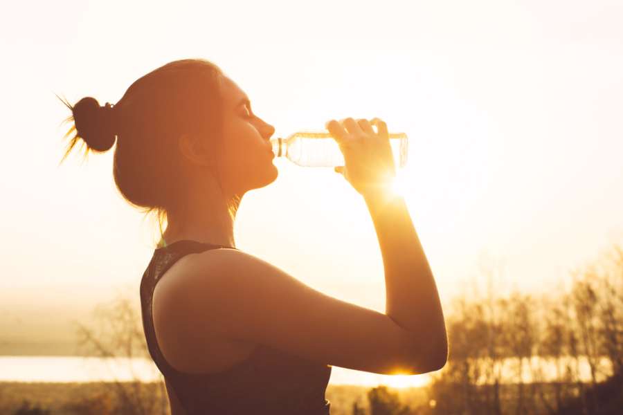 Five foods and drinks that cause dehydration in summer