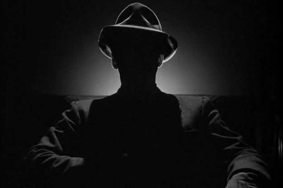 আরও একটি ঘটনাও নাকি এই ‘গুপ্তহত্যা’র বিষয়ে সাহস জুগিয়েছে ভারতকে। তা হল তুরস্কের সৌদি দূতাবাসে সাংবাদিক-লেখক জামাল খাশোগিকে হত্যা করা। ওই গোয়েন্দাকর্তার কথায়, “ওই ঘটনার প্রসঙ্গ টেনে র-এর এক শীর্ষ আধিকারিক বলেছিলেন, সৌদি আরব পারলে আমরা পারব না কেন?”