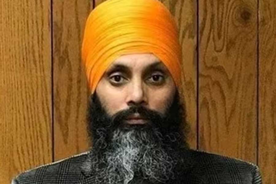 সম্প্রতি কানাডায় খলিস্তানপন্থী সন্ত্রাসবাদী হরদীপ সিংহ নিজ্জরকে ভারতীয় এজেন্টরা হত্যা করেছেন বলে অভিযোগ করেন সে দেশের প্রধানমন্ত্রী জাস্টিন ট্রুডো। ভারত অবশ্য সেই অভিযোগ অস্বীকার করে। কিন্তু তাতে দু’দেশের সম্পর্কের শৈত্য বিন্দুমাত্র কমেনি।