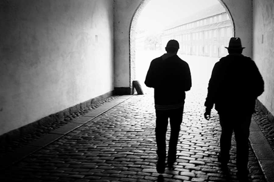 রিয়াজ়কে খুনের অভিযোগে গ্রেফতার করা হয় বছর কুড়ির মহম্মদ আবদুল্লাকে। পাকিস্তানের তদন্তকারীদের সামনে তিনি দাবি করেন যে, সফল ভাবে ‘অপারেশন’ করতে পারলে তাকে আফগানিস্তানে পৌঁছে দেওয়ার আশ্বাস দিয়েছিল ভারত।