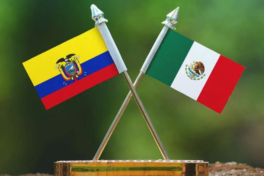 International community condemns Ecuador for raiding Mexico's embassy in Quito