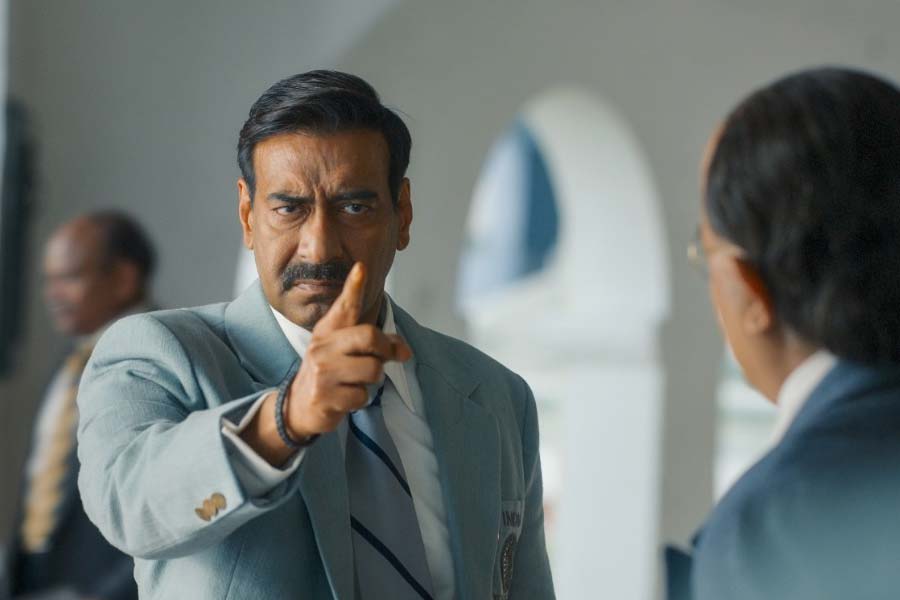 Review of the film Maidaan starring Ajay Devgn 