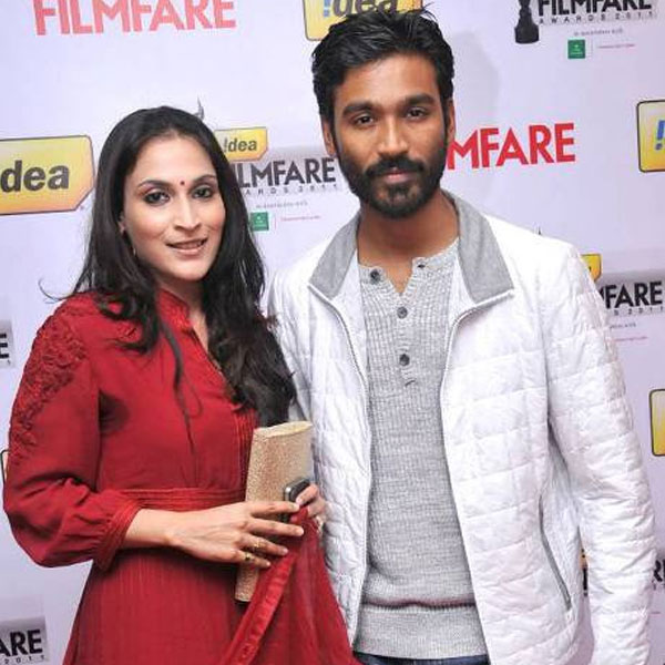 সূত্রের খবর, চেন্নাইয়ের আদালতে সম্প্রতি বিবাহবিচ্ছেদের মামলা দায়ের করেছেন ধনুষ এবং ঐশ্বর্যা। জানা গিয়েছে, উভয় পক্ষের সম্মতিতেই বিবাহবিচ্ছেদের প্রক্রিয়া এগোবে।