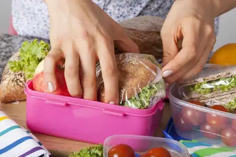 Foods You Should Avoid Packing In Your Kids Lunch Box