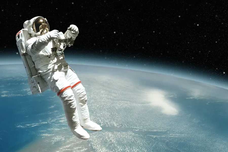 Sergei Krikalev was an Astronaut who had to spend 311 days in space for only one mission and lost his country during that stay