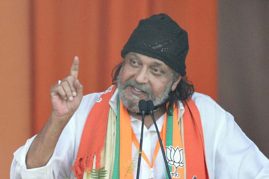 BJP leader Mithun Chakraborty will start vote campaign on 14th April for Lok Sabha Constituency