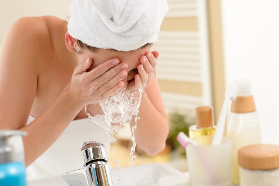 Image of Face wash