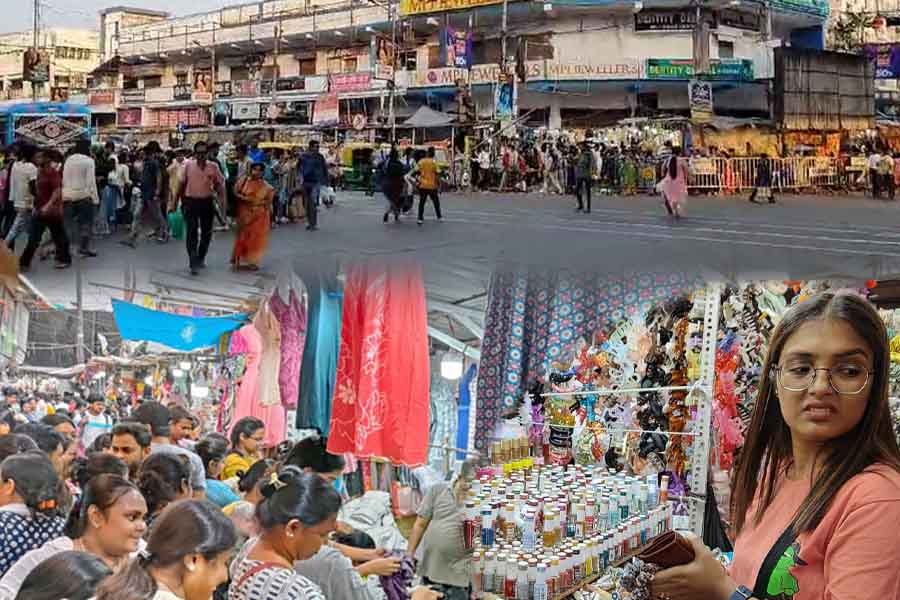 Last day of Bengali Year sees huge footfall in Kolkata Chaitra Sale Market dgtl
