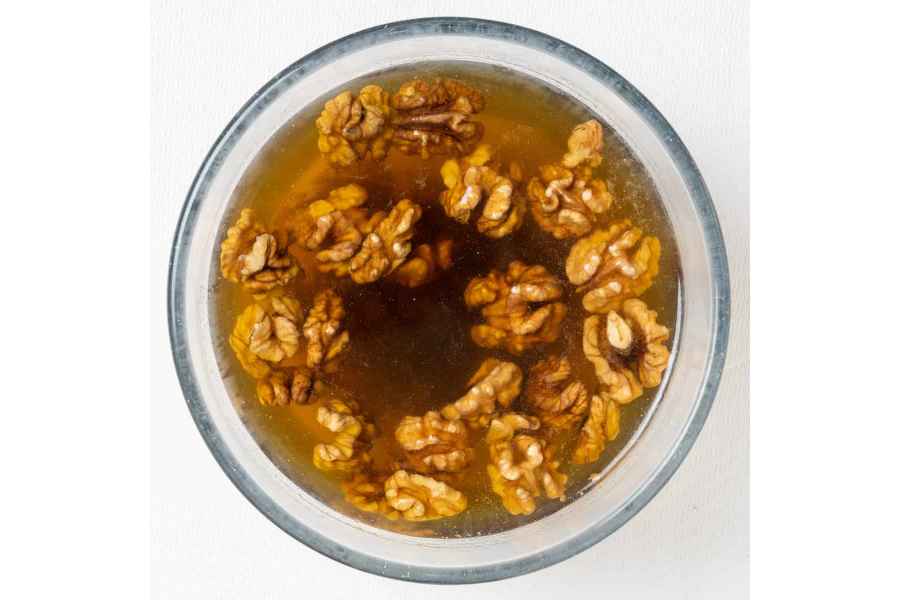 Why it is important to soak walnuts before eating