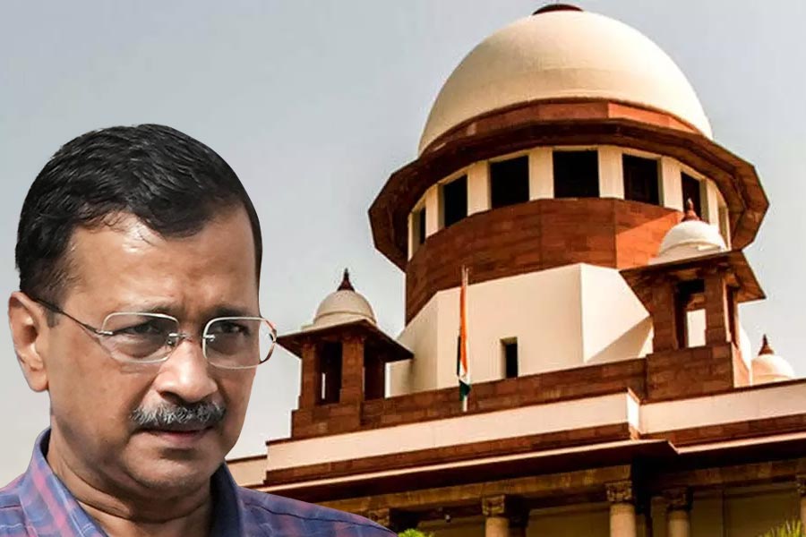 Arvind Kejriwal is Chief Minister, extraordinary case, said Supreme Court