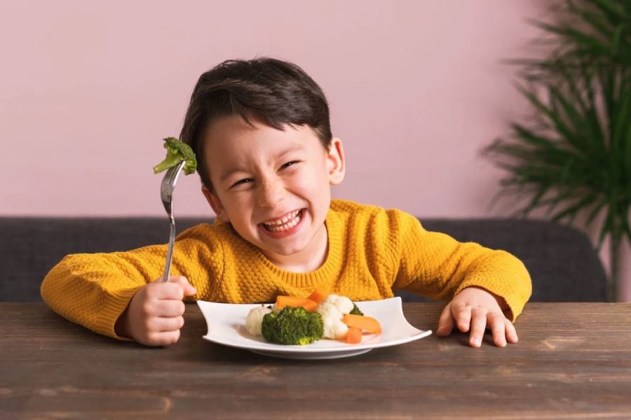 Ways to sneak in leafy Greens in your kids Diet dgtl