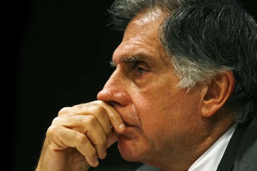 From Ratan Tata to Dhirubai Ambani, what were the first jobs of these successful Indians 