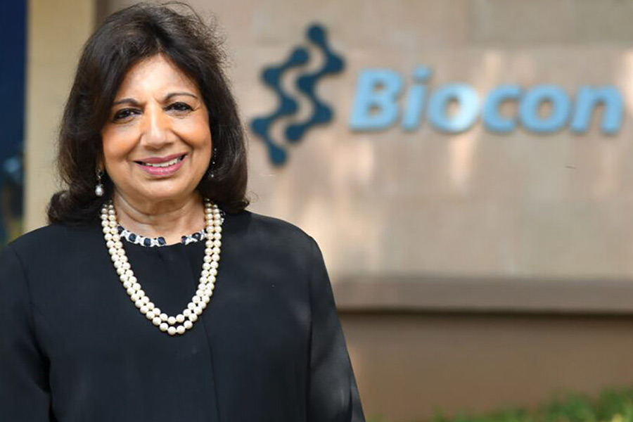 From Ratan Tata to Dhirubai Ambani, what were the first jobs of these successful Indians 