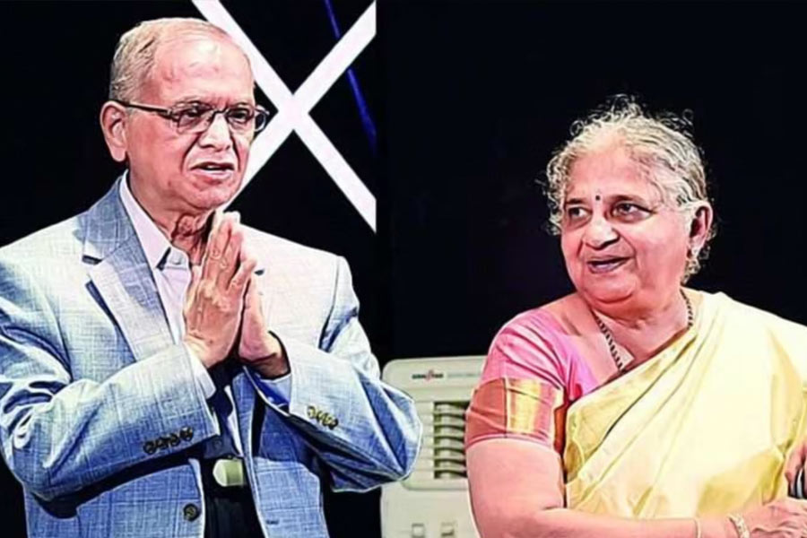 From Ratan Tata to Dhirubai Ambani, what were the first jobs of these successful Indians 