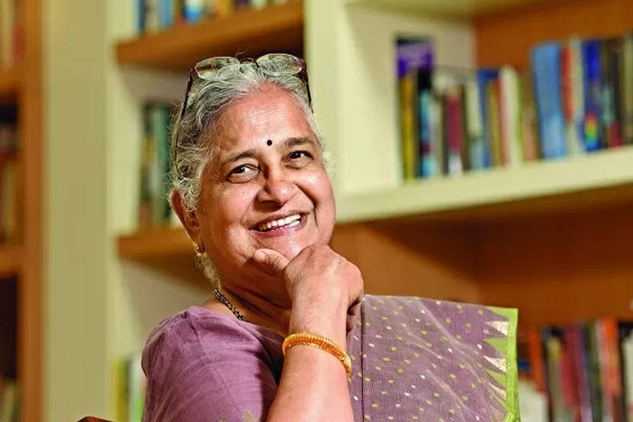 From Ratan Tata to Dhirubai Ambani, what were the first jobs of these successful Indians 