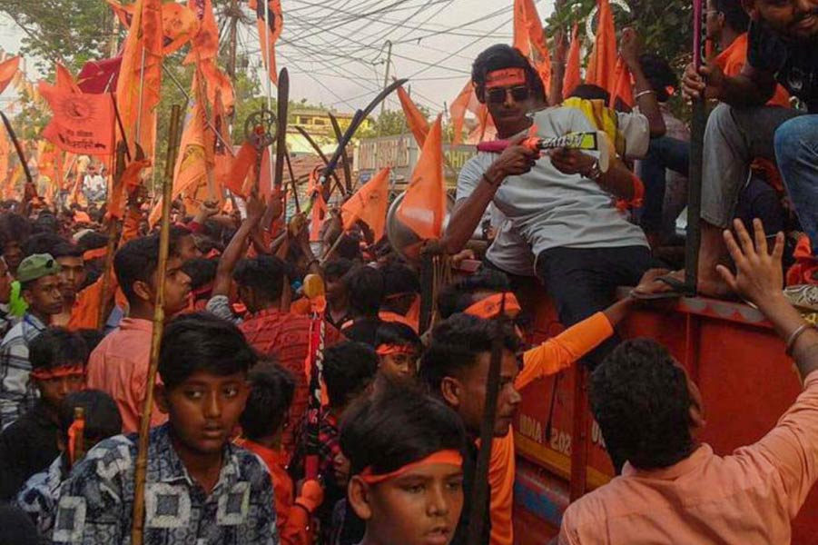 In spite of the order of Calcutta High Court, several processions including armed weapons were seen in Kolkata on Rama Navami