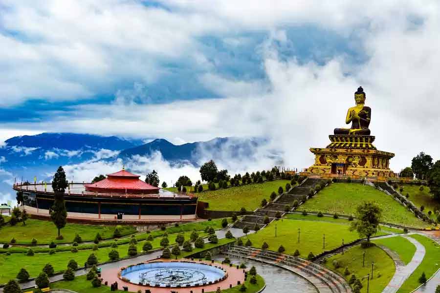 Seven offbeat hill stations to visit in India in summer days 