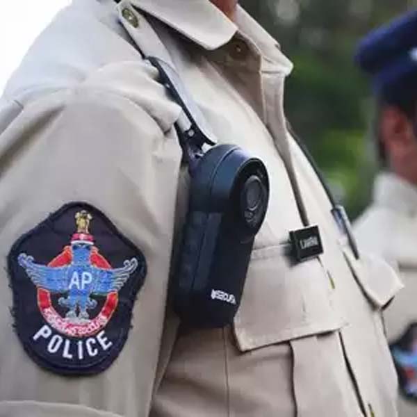 Former police constable resigns after humiliation ranks in UPSC