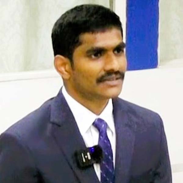 Former police constable resigns after humiliation ranks in UPSC