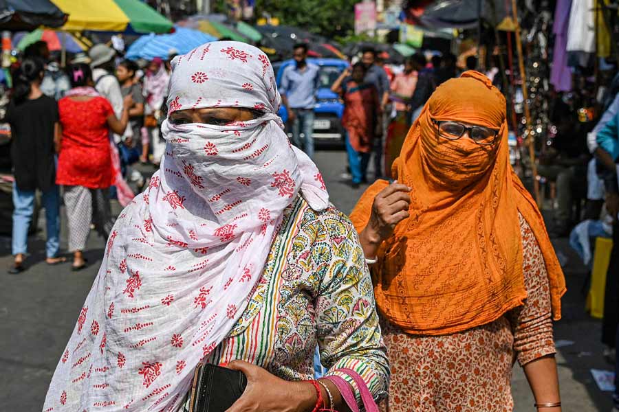 Heatwave-like situation may continue till Tuesday in South Bengal, temperature may rise in several districts dgtl