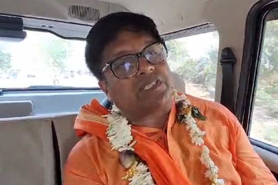 Police files non bailable case against birbhum’s BJP candidate Debasish Dhar dgtld
