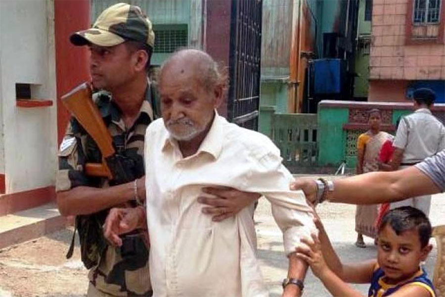 A child surprised every one by helping an old person in polling booth in Jalpaiguri