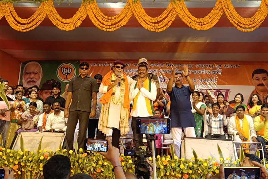Mithun Chakrabarty slammed TMC during his election campaign in Tapan of South Dinajpur