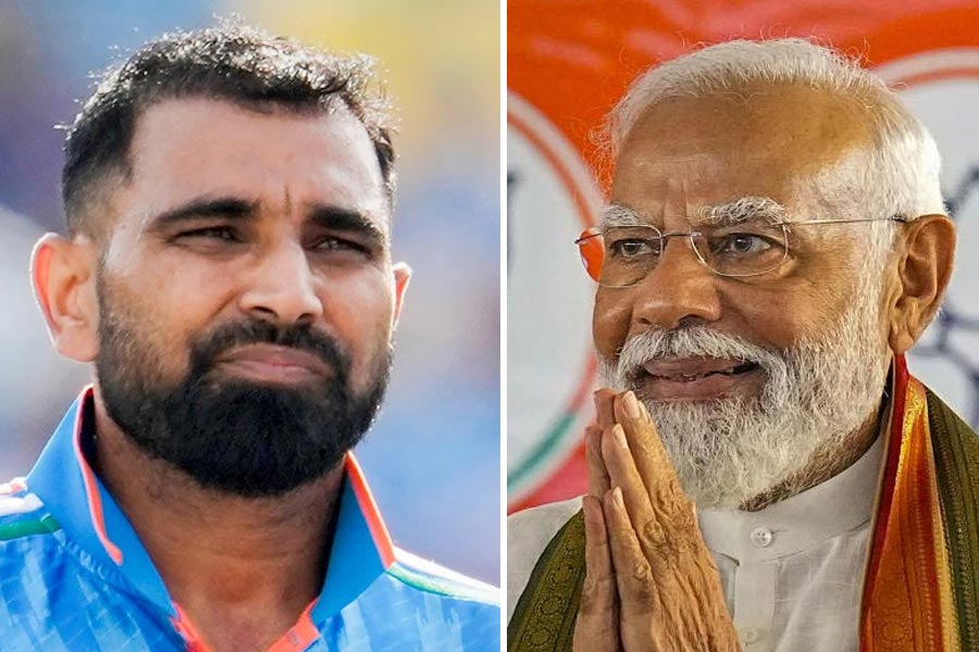 PM Narendra Modi Praises Mohammad Shami During Poll Rally In UP