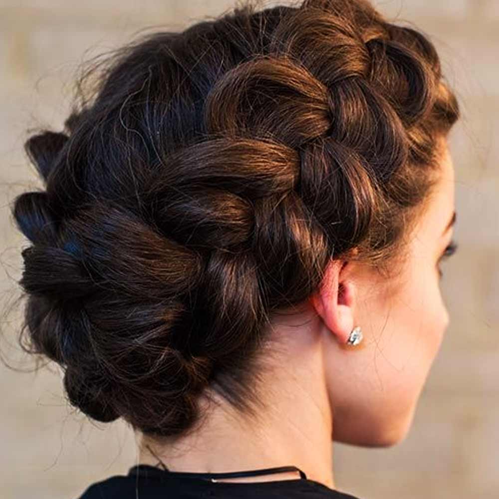 Summer hairstyles for women that combine style and comfort 