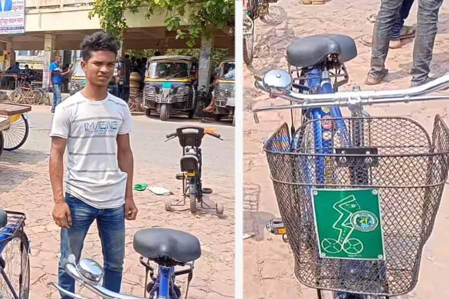 Sabooj Sathi cycles allegedly sold in Bangladesh dgtld