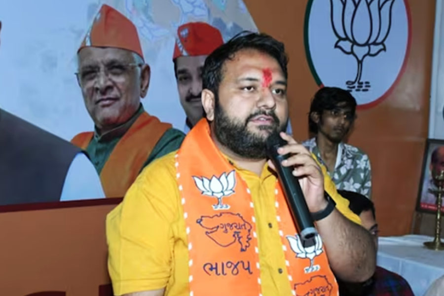 Bjp’s youngest candidate in Gujarat gets Vadodara ticket