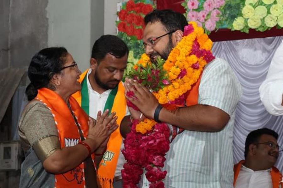 Bjp’s youngest candidate in Gujarat gets Vadodara ticket