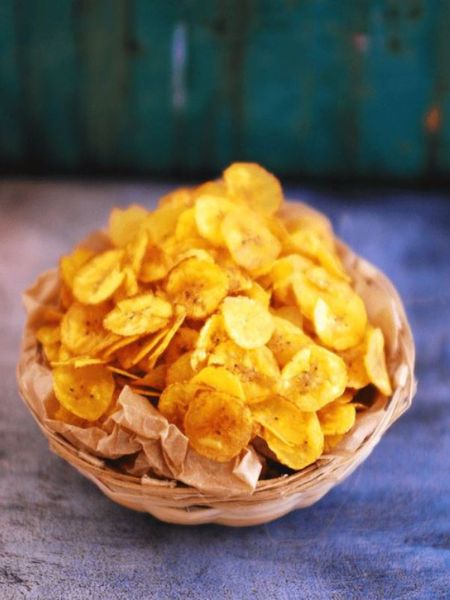 Know How to Make delicious banana chips at home dgtl