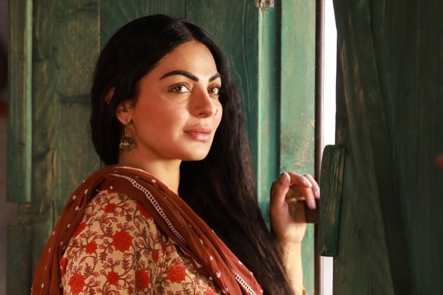 Neeru Bajwa