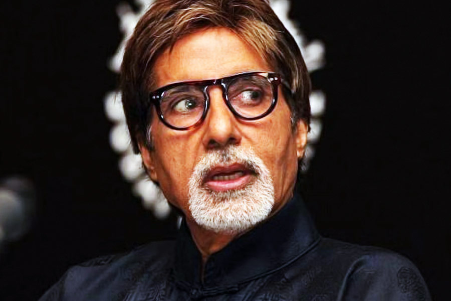 Amitabh Bachchan buys land in alibaug for 10 crore