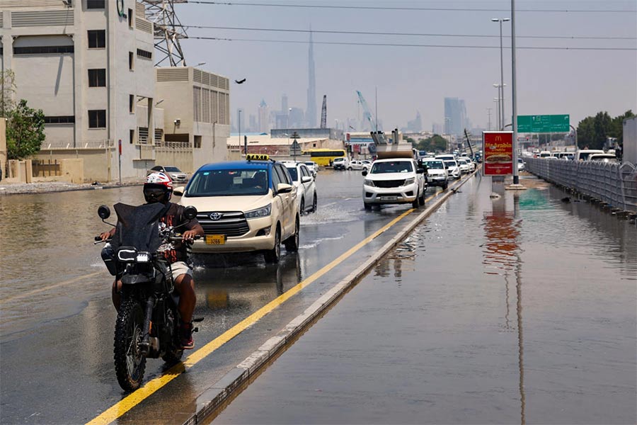 Fear of rain rises again in Dubai